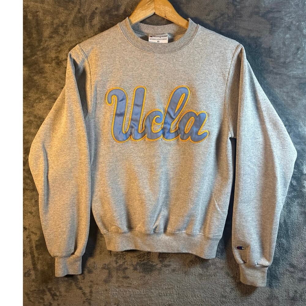 Champion UCLA Bruins Script Appliqué Crewneck Sweatshirt Women’s XS Oxford Gray